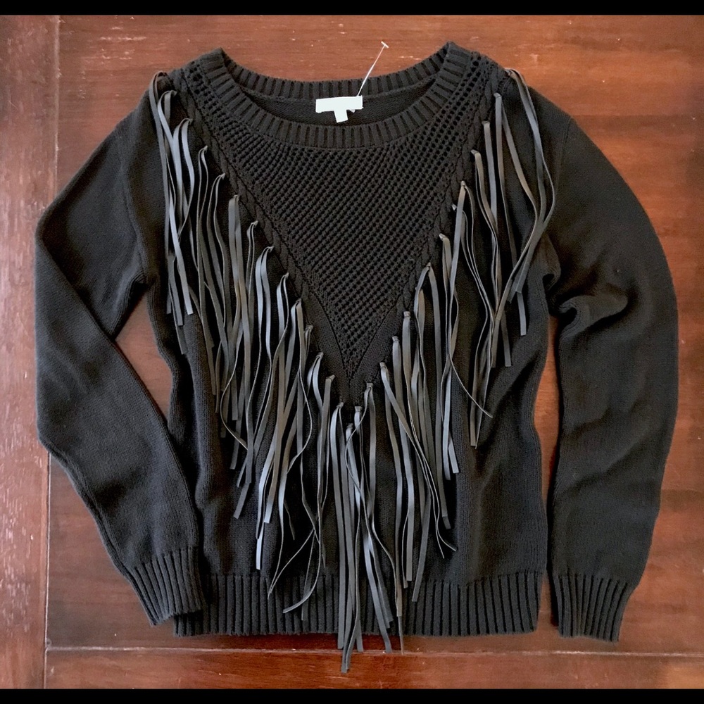 EUC Gianni Bini Fringe Sweater - L
